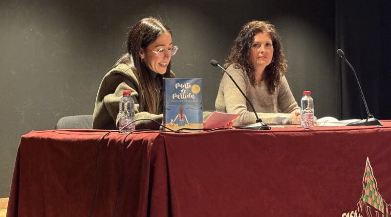 Adoración Peñas presenta la novela “Punto de partida”