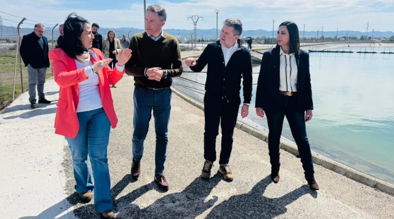El campo lorquino da un salto hacia la autosuficiencia energética con una planta solar flotante en La Torrecilla que permitirá ahorrar más de 80.000 euros anuales