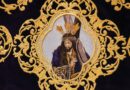 El Paso Azul entrega a la Cofradía del Cristo de la Expiración de Huéscar su nuevo estandarte bordado con la imagen de Nuestro Padre Jesús Nazareno