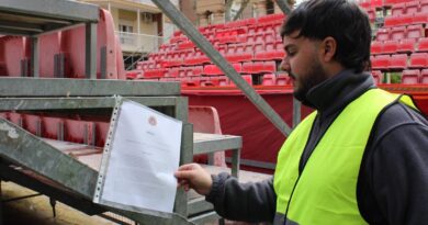 El Bando de Semana Santa invita a defender nuestros colores y hacer partícipes de ese empeño a los que nos visitan