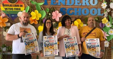 El CEIP Joaquín Tendero acoge la presentación del Torneo de Verano de Fútbol Sala Infantil en homenaje a “Baldo”