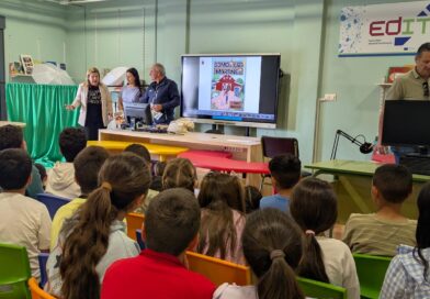 Más de 300 alumnos de los colegios de Puerto Lumbreras disfrutan del cómic ganadero ‘Somos los Martínez’