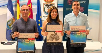 La UMU presenta la XXXI edición del ciclo de ponencias «Mirando al Mar» en su sede permanente de Águilas