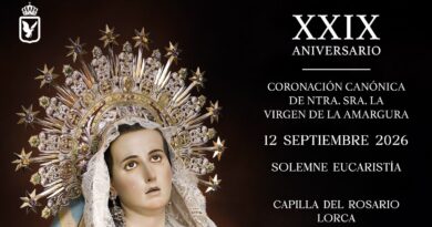 El Paso Blanco conmemora el XXIX aniversario de la Coronación Canónica de la Virgen de la Amargura