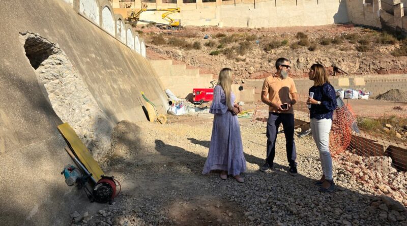 El nuevo parque de Santa María en Lorca toma forma con un local social, un anfiteatro y un innovador sistema para reutilizar el agua de lluvia