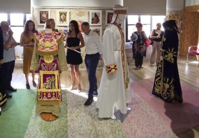 La Casa del Artesano de Lorca dedica septiembre al bordado lorquino en sedas y oro dentro de la iniciativa “12 meses, 12 oficios”